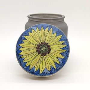 New Folk Art Amber Glass Candle 8oz Jars Cups Color Printed Round Shape OEM Customized Luxury Design Wooden Material <b>Lid</b> - Product Image 4