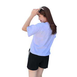 Happy Hut Ensemble deux pièces pour femme, t-shirt à paillettes avec poches et short noir, grande taille, N7049 - Product Image 5