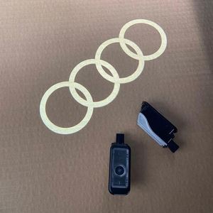 Lumière de bienvenue de projection à 4 anneaux de plaque signalétique de logo LED d'origine pour les voitures A3 A4L A5L A6L Q2L Q3 Q5L - Product Image 1