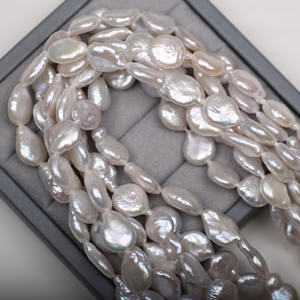 Perles d'eau douce naturelles blanches d'environ 10-11 mm, forte luminosité, forme baroque, gouttelettes d'eau, perle semi-finie - Product Image 2