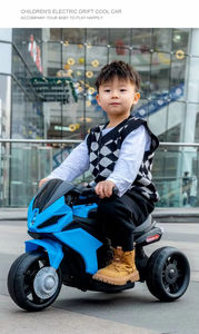 Auto Elettrica Unisex a <span class=keywords><strong>3</strong></span> Ruote con Musica e Luci, Giocattolo Cavalcabile per Bambini <span class=keywords><strong>2</strong></span>-4 5-7 Anni, Prezzo Basso, Nuovo all'Ingrosso - Product Image 5