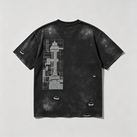T-shirt noir épais vintage délavé, impression DTG Kornit sur le dos, style streetwear punk avec effet de pulvérisation sale