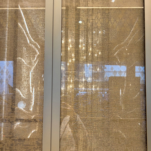 <span class=keywords><strong>Malla</strong></span> de Alambre Laminada de Vidrio de Alta Gama que Ofrece un Diseño Artístico y Soluciones Duraderas <span class=keywords><strong>para</strong></span> la Decoración de Fondo - Product Image 1