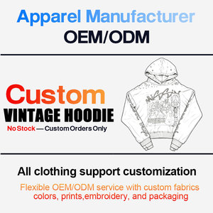 Felpa con Cappuccio Vintage Personalizzata da Uomo, Effetto Invecchiato, Stampa DTG, Strass sul Cappuccio, Polsini a Triplo Strato, Stile Streetwear - Product Image 4