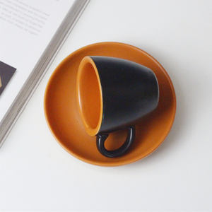Tazza e Piattino in Ceramica Bicolore Personalizzati per <span class=keywords><strong>Caffè</strong></span> Espresso, Tazza in Porcellana Italiana con Logo Personalizzato per Caffetterie - Product Image 3
