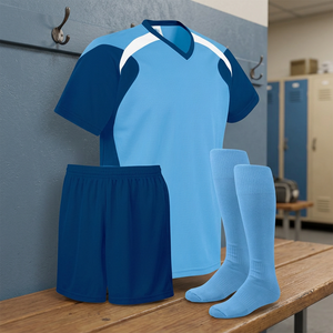 Nuevo Conjunto de Uniforme de Fútbol Personalizado con Colores y Logotipo, Camiseta y Pantalones Cortos de Fútbol para Jugadores, 100% Poliéster, Secado Rápido, Alta Calidad, 3D - Product Image 3