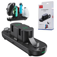 Support de charge 6-en-1 AOLION ALP5001 pour manettes, station de charge double en ABS avec support d'affichage, charge rapide Type-C pour accessoires de jeu PS5 et Switch