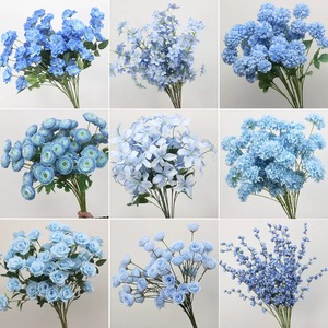 Fleurs artificielles en soie bleue très demandées : Hortensias, Roses, Orchidées – Tiges pour arrangements floraux de mariage et de maison – Vente en gros, directement de l'usine - Product Image 6