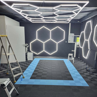 Plafonnier LED hexagonal 14 grilles 627W, CRI 90 élevé, éclairage ambiant ultra-lumineux, indice de protection IP54, garantie 2 ans, pour voiture