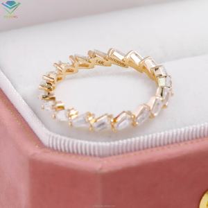 Anillo de Joyería Fina Vintage de Oro de 14K con Diamante Moissanite Baguette para Mujer, Anillo de Eternidad para Boda, Fiesta, Aniversario y Regalos - Product Image 4
