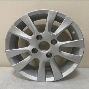 Fournisseur chinois XX480 Jantes en alliage de voiture/jantes d'usine 15*<span class=keywords><strong>5</strong></span>.<span class=keywords><strong>5</strong></span> pouces PCD <span class=keywords><strong>4</strong></span>*100 ET <span class=keywords><strong>45</strong></span> avec prix compétitif - Product Image 4