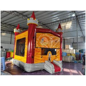 Château gonflable jaune et rouge vibrant sur <span class=keywords><strong>le</strong></span> thème du château, avec tourelle, pour enfants, idéal pour les fêtes en extérieur et les jeux sécurisés - Product Image 3