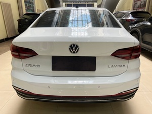 <span class=keywords><strong>YD</strong></span> <span class=keywords><strong>AUTO</strong></span> 2023 Volkswagen Lavida Commémoration 500 Millions Véhicule d'occasion Grand stock disponible à Suifenhe 43 500 km - Product Image 5