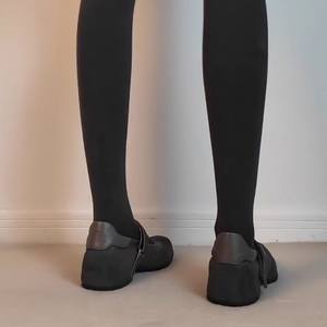 Chaussures plates décontractées en cuir véritable pour femmes, style rétro, bout rond, semelle souple, à bride unique, antidérapantes, avec talon compensé discret - Product Image 4