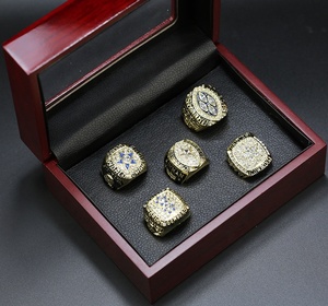 Anillo de Campeonato del Super Bowl de los <span class=keywords><strong>Dallas</strong></span> <span class=keywords><strong>Cowboys</strong></span> de la <span class=keywords><strong>NFL</strong></span> de Alta Calidad, Años 1971, 1977, 1992, 1993 y 1995, Juego de 5 Piezas - Product Image 6
