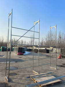Échafaudage de façade galvanisé CE/ISO à <span class=keywords><strong>prix</strong></span> compétitif, échafaudage de façade de type H, échafaudage de style européen pour la construction - Product Image 6