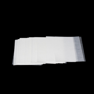 Papel de Pesaje para Laboratorio, 100 mm Cuadrados, 500 Hojas por Paquete, Superficie Lisa, Papel para Balanza - Product Image 4