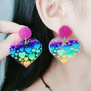 Mode coloré amour coeur boucles d'oreilles fournisseur de bijoux boucles d'oreilles en acrylique