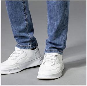 <span class=keywords><strong>2023</strong></span> High Street Fashion Style <span class=keywords><strong>Jeans</strong></span> pour hommes, <span class=keywords><strong>Jeans</strong></span> de styliste personnel imprimé surdimensionné <span class=keywords><strong>Jeans</strong></span> pour hommes Skinny Hip Hop <span class=keywords><strong>Jeans</strong></span> brodés - Product Image 6