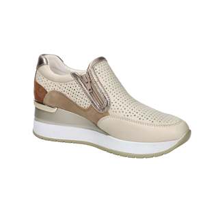 Sneakers Cinzia Soft da Donna Beige Perforate Slip-On con Suola Chunky - Product Image 5