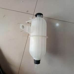 Réservoir d'expansion 16470-0L010 pour Toyota Corolla Hilux, matériau PP, fixation par vis - Product Image 1