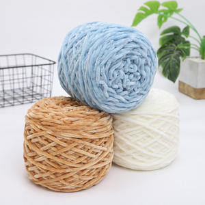 Bricolage Sac Crochet Pantoufles Edelweiss Or Velours Épais <span class=keywords><strong>Laine</strong></span> 100% Polyester Tricoté Main Violent Ours Chenille Fil Teinture Inclus - Product Image 2