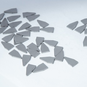 <span class=keywords><strong>Insertos</strong></span> Triangulares de Carburo de Tungsteno YG6 C120/C122/C125 de 100 mm para Torneado, Herramientas de Torno Personalizadas - Product Image 3