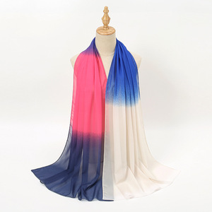 Venta al por mayor de múltiples colores de gasa chal musulmán malayo plisado burbuja gasa Hijab islámico degradado Color arrugas Hijab bufanda - Product Image 5