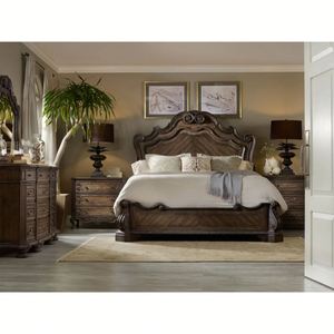 Cama de Madera Maciza Tallada de Estilo Francés Vintage - Cama Doble con Acolchado Suave y Cierre de Cremallera, Estilo Rústico Envejecido para Dormitorio Principal - Product Image 1