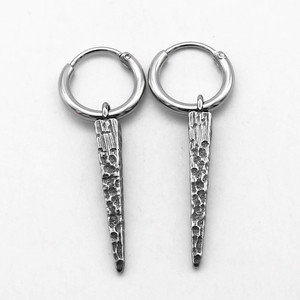 Pendientes colgantes yunnique de acero de titanio con forma de púa, diseño geométrico, joyería unisex - Product Image 4