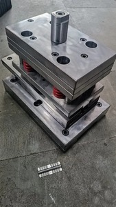 Le composé et la presse résistants de transfert meurt et moules pour le travail des métaux de précision disponible au prix raisonnable - Product Image 2