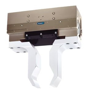 Brazo Robótico Translacional de Dos Dedos Schunk SPG 100 302121 para el Procesamiento de Barras de Acero - Product Image 1