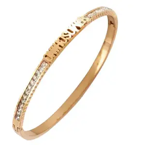 Bracelet ouvert en acier inoxydable bijoux or porte-bonheur trèfle à quatre feuilles Bracelet manchette pour femmes et filles Vente en gros