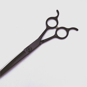 Ciseaux pour animaux de compagnie en téflon noir, ciseaux courbés de 7 pouces pour le toilettage des chiens, ciseaux de beauté, modèle Sw 07cun - Product Image 3