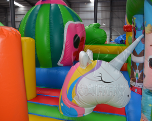 Castillo Inflable Gigante con Temática <span class=keywords><strong>de</strong></span> <span class=keywords><strong>Cocomelon</strong></span>, Directo <span class=keywords><strong>de</strong></span> Fábrica, con Tobogán Doble y Pista <span class=keywords><strong>de</strong></span> Obstáculos, Castillo Hinchable <span class=keywords><strong>de</strong></span> PVC - Product Image 4