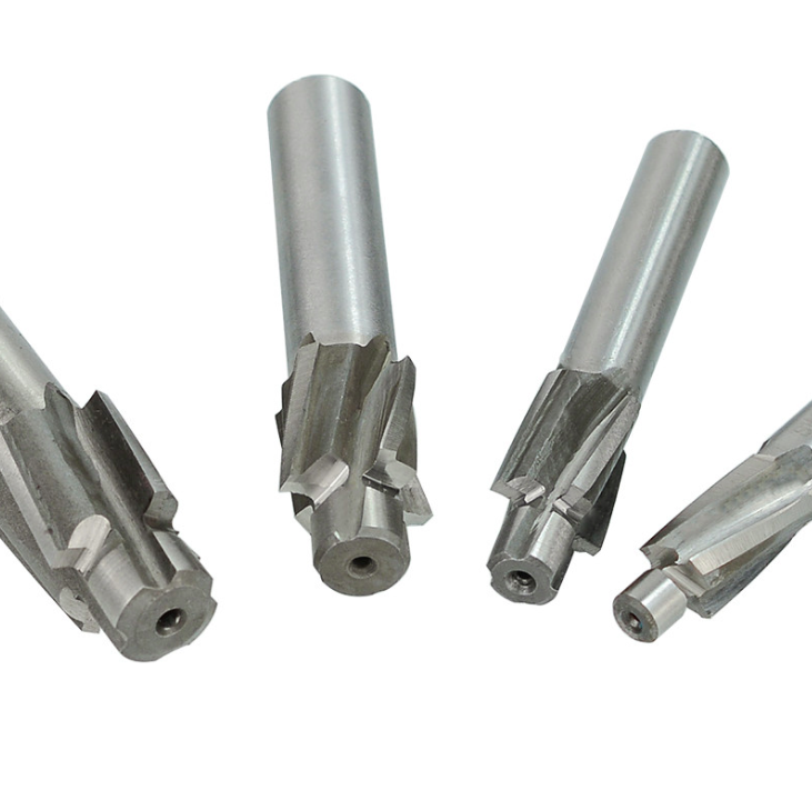 7個のHSSカウンターボアエンドミルM3.2-M12.4パイロットスロット 7個のHSSカウンターボアエンドミルM3.2-M12.4パイロットスロット