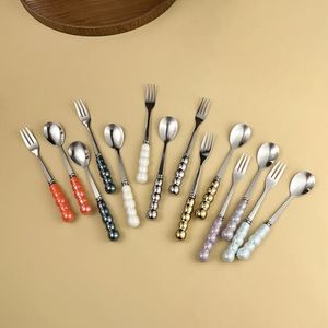 Ensemble de couverts en acier inoxydable avec poignées en céramique de luxe, cuillère et fourchette à dessert, vente en gros - Product Image 2