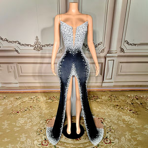 Novance Y4854 Nuovo Abito da Sera Nero di Tendenza con Strass Scintillanti e Perle, Sexy con Spacco, Elegante per Feste - Product Image 1