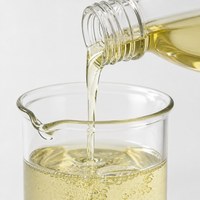 Base liquide concentrée de déodorant enzymatique bio pour le contrôle des odeurs dans les exploitations agricoles et la gestion des déchets
