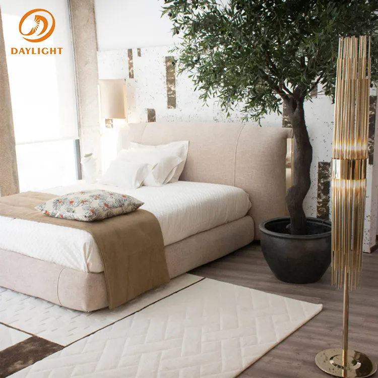 Furnitur Bingkai Kayu Berumbai Velvet Beige Tempat Tidur Platform Kustom Pabrik Foshan Tiongkok