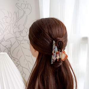 YIYI semplice temperamento colorato nuvola bordo acetato capelli artiglio semplice creativo 9.7cm fermaglio per capelli Costom all'ingrosso - Product Image 5