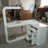 Table de manucure en MDF de style nord-européen avec lumière LED pour salon de manucure, prix de gros, haute qualité, design tendance