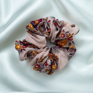 <span class=keywords><strong>Diferentes</strong></span> estilos de seda Scrunchie cómodo suave de alta calidad 100% seda de morera Scrunchie de mujer - Product Image 2