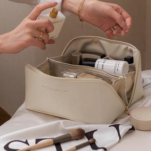 Large Women's Leather Travel Cosmetic Bag Cosmetic <b>Organizer</b> Large-capacity Cosmetic Bag Women's Cosmetic Box Storage Bag - Product Image 3