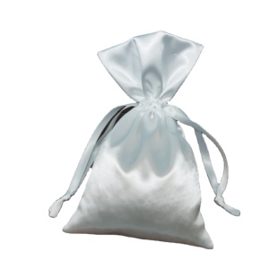 Pochette personnalisée double couche en satin avec cordon de serrage pour cadeaux de mariage, rangement de chaussures, perruques et extensions capillaires - Product Image 4