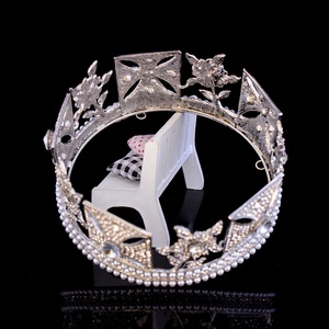 Corona de Reina Redonda Completa, Corona Real del Reino Unido, Corona de la Reina Isabel - Product Image 3