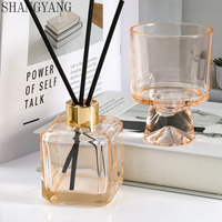 Diffuseur d'arômes carré rose clair de 180 ml, flacon vide, diffuseur d'arômes de luxe avec couvercle doré à vis