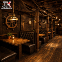 Comptoir de bar vintage sur mesure avec armoire à vin, vitrine de pub, présentoir à spiritueux, mobilier de réception pour restaurant en bord de mer