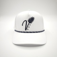 Casquette de sport personnalisée en polyester/coton à 5 panneaux, profil moyen, imperméable, avec trous découpés au laser et cordon, motif Dobby Fruit, vente en gros