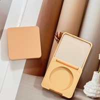 Palette carrée vide prête à l'emploi, monochromatique (noir, beige, blush) avec miroir pour illuminateur, poudre fixatrice et blush